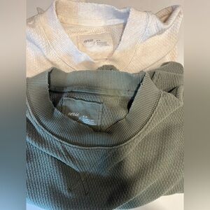 Women’s Aerie Oversized Sweatshirts 2 pack Cream & Olive Size Medium $15